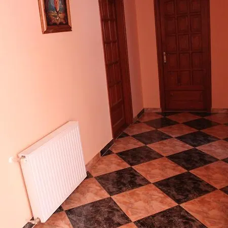 Családikuckó *