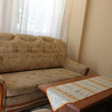 Családikuckó Maison d'hôtes Balatonszabadi Fürdőtelep