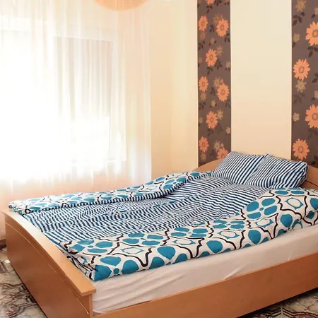 Családikuckó * Balatonszabadi Fürdőtelep